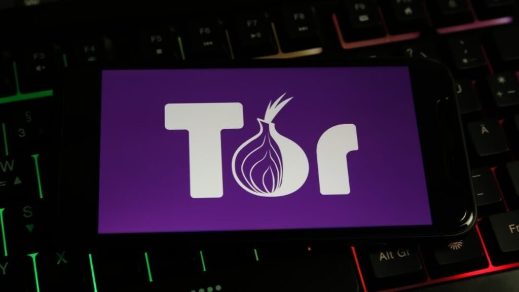 Misconfigured Tor hidden services leak IP addresses and server data image image