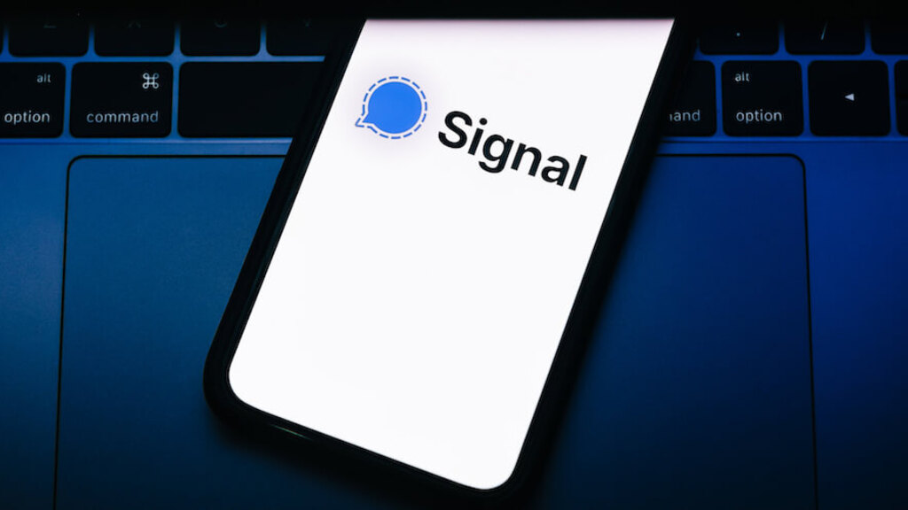 Signal rolls out new protections against impersonation attacks image image