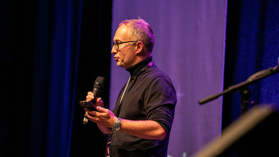 Simon Long on the 99 second stage image