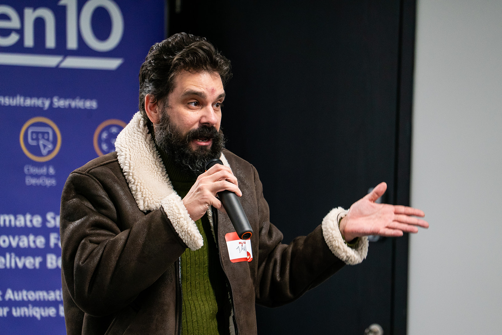 Jakub Koczorski talks for 99 seconds at MoT London 