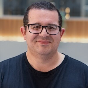 Drew Pontikis profile image