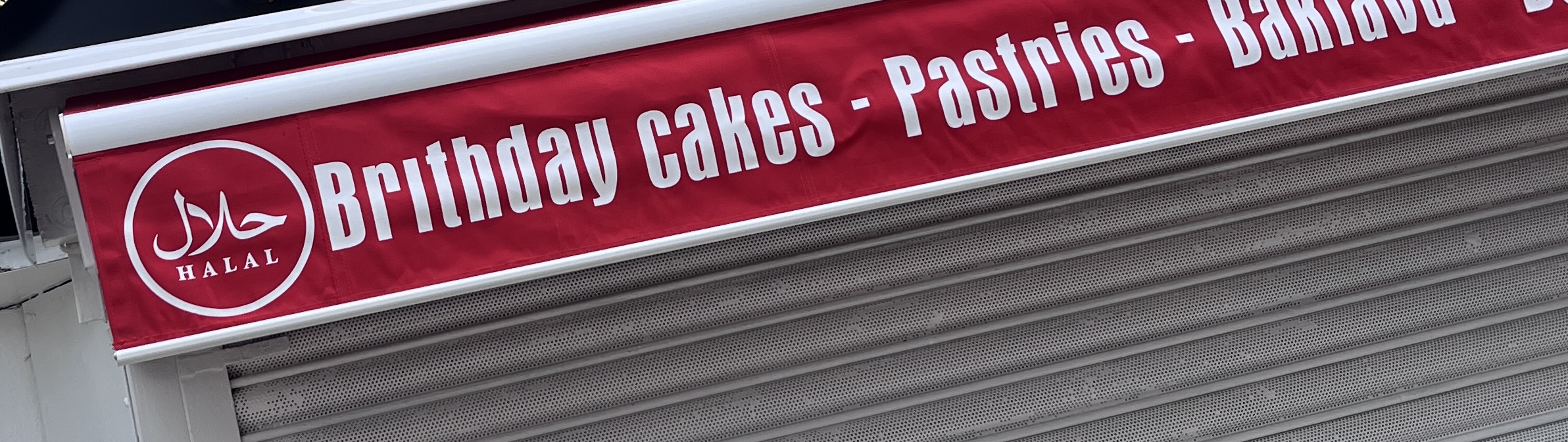 New signage on a new cafe reads ‘Brithday cake’ rather than Birthday.  image