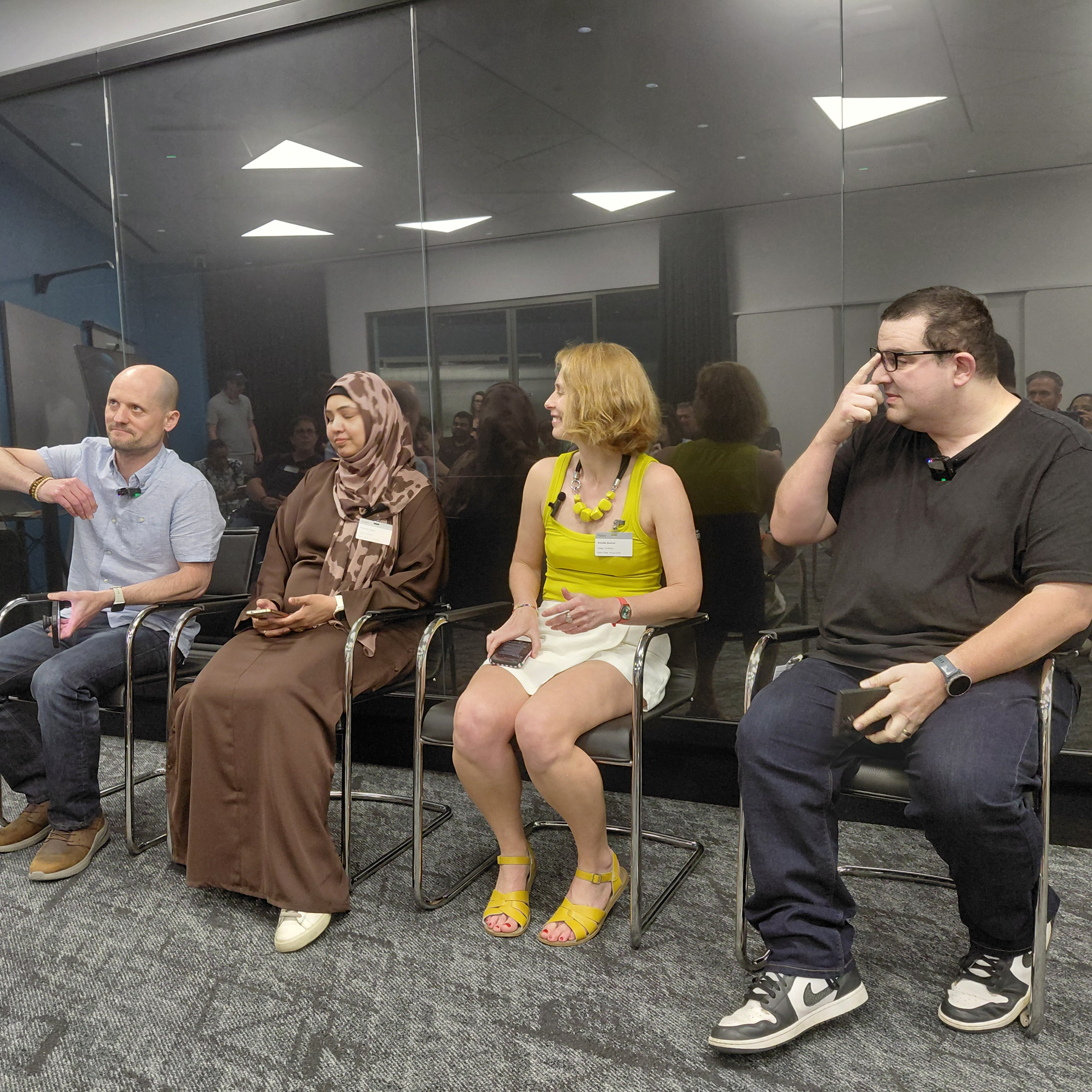 Panels discussion engineering management  image