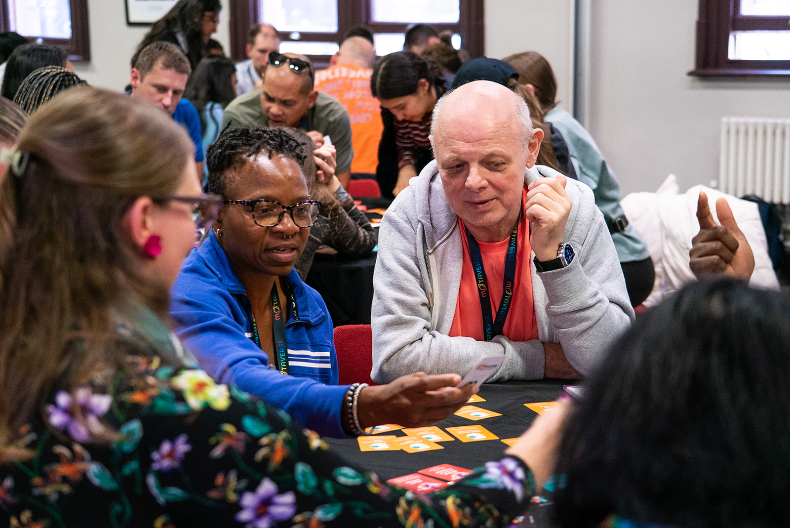 People gathered around a RiskStorming and AI session.