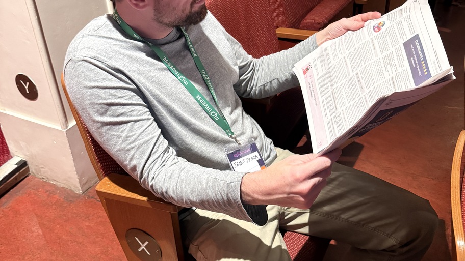 BREAKING. X marks the spot: Man found reading newspaper image