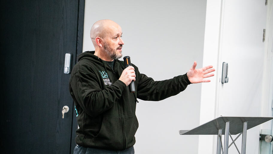 Stu Day representing Ten10 image