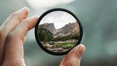 Zooming in and out image