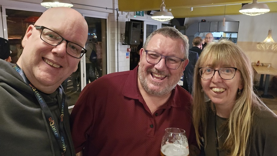 Pre conference social selfie image