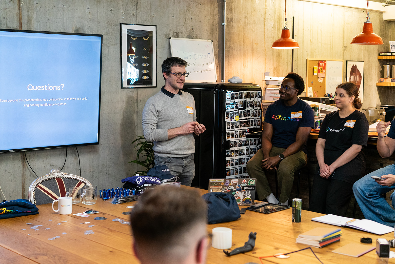 A photo of Simon Devon delivering a great 99 second talk at MoT London