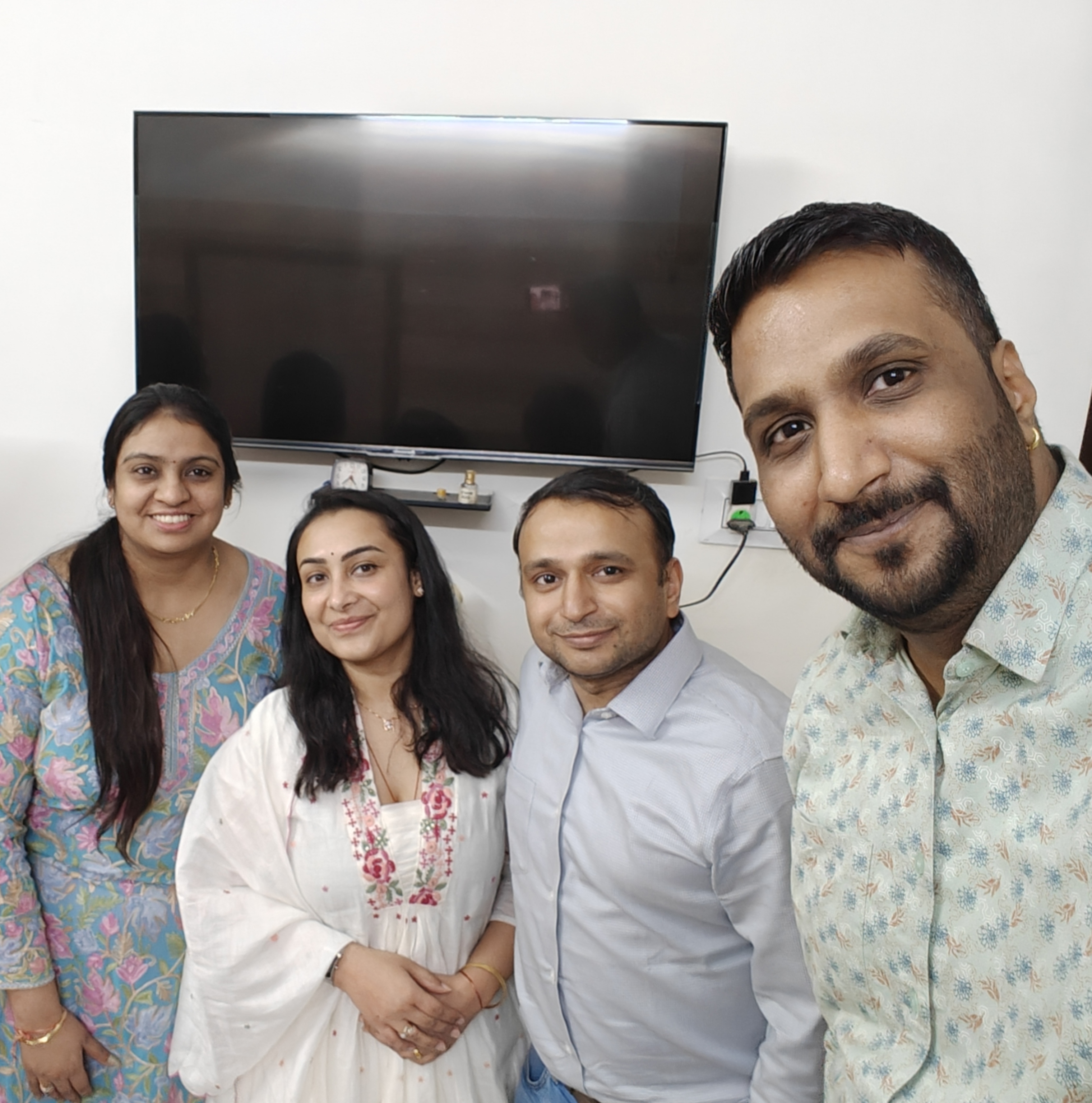 Today I had the joy of meeting MOT Ambassador Rahul Parwal and his family in the very same city where I grew up. It felt incredibly special to reconnect here, in a place that holds so many memories from my childhood.