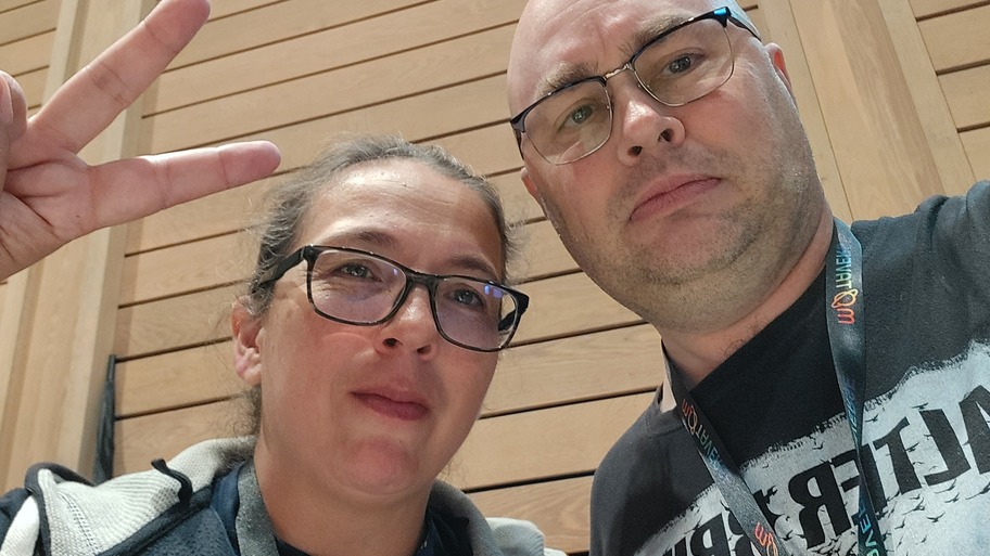 Rosie and The Main Gary image