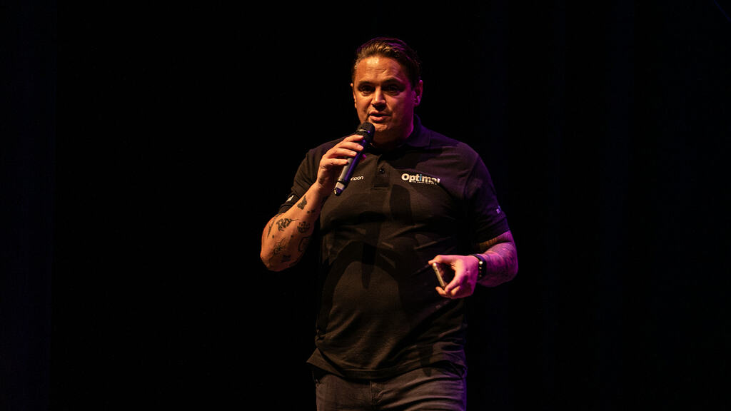 The Gary Shannon, hosting MoTaCon image