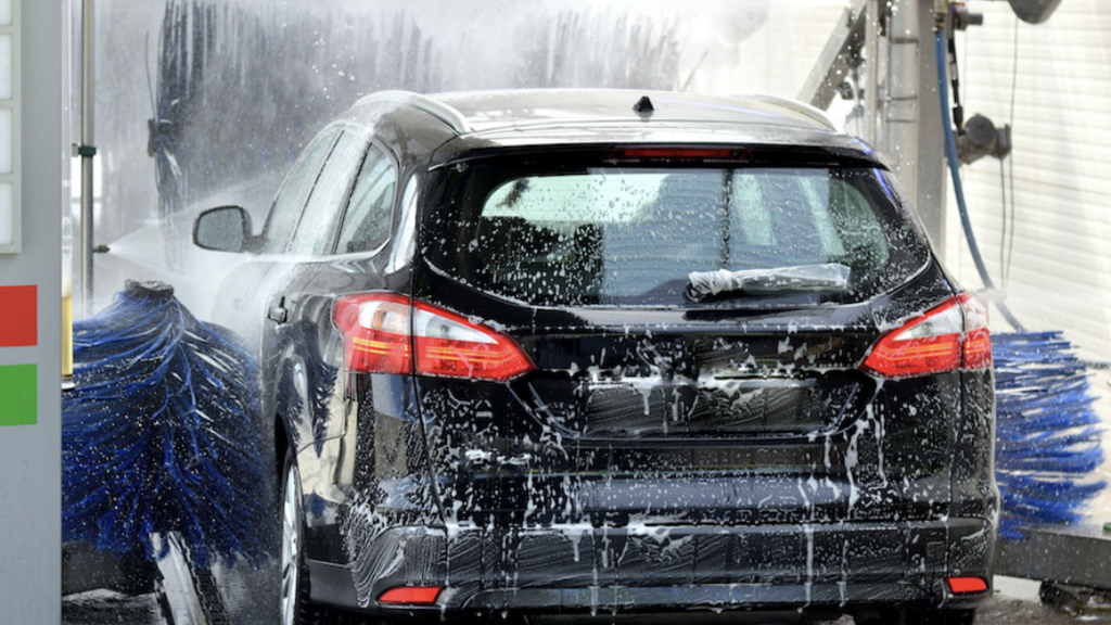 A photo of a car at a car wash image