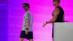 Zuckerberg Humiliated on Stage After AI-Powered Smart Glasses Keep Glitching image