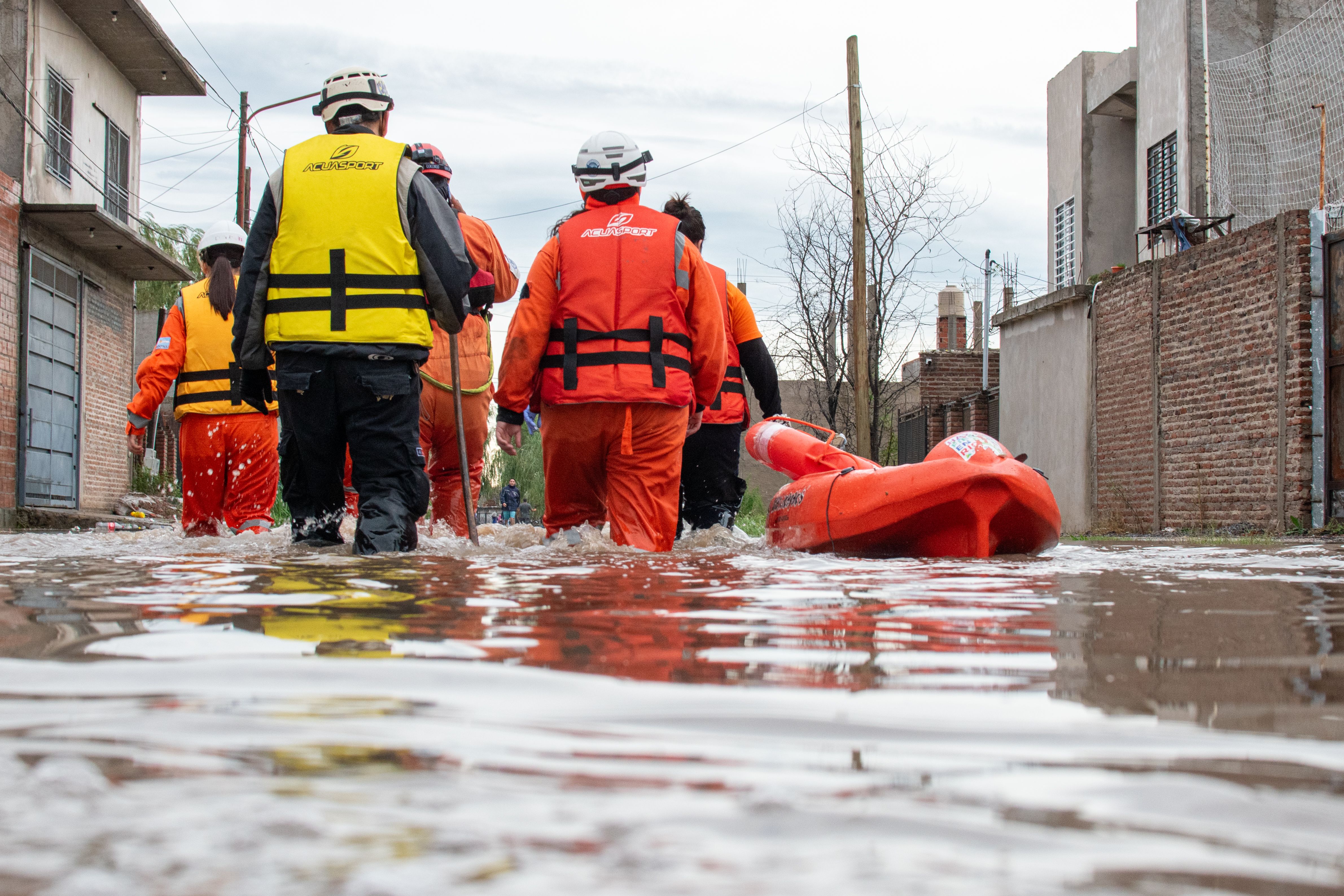 Rescue team in action during flooding in Buenos Aires, aiding relief efforts in affected neighborhood
by Juan Moccag... image