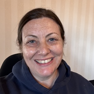 Fiona F profile image