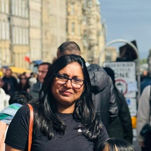 Roshini Perera profile image