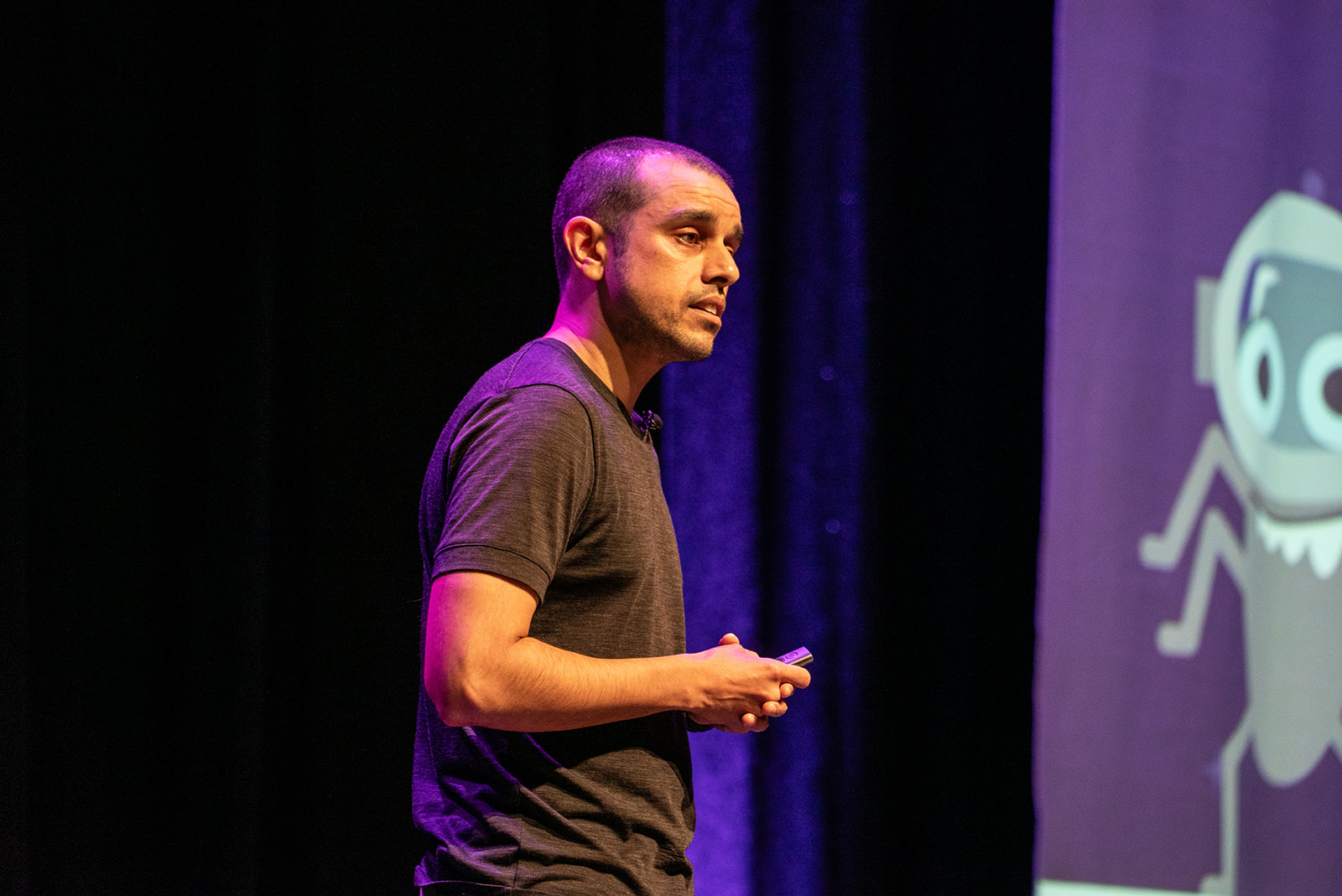 Jit Gosai on stage at MoTaCon.