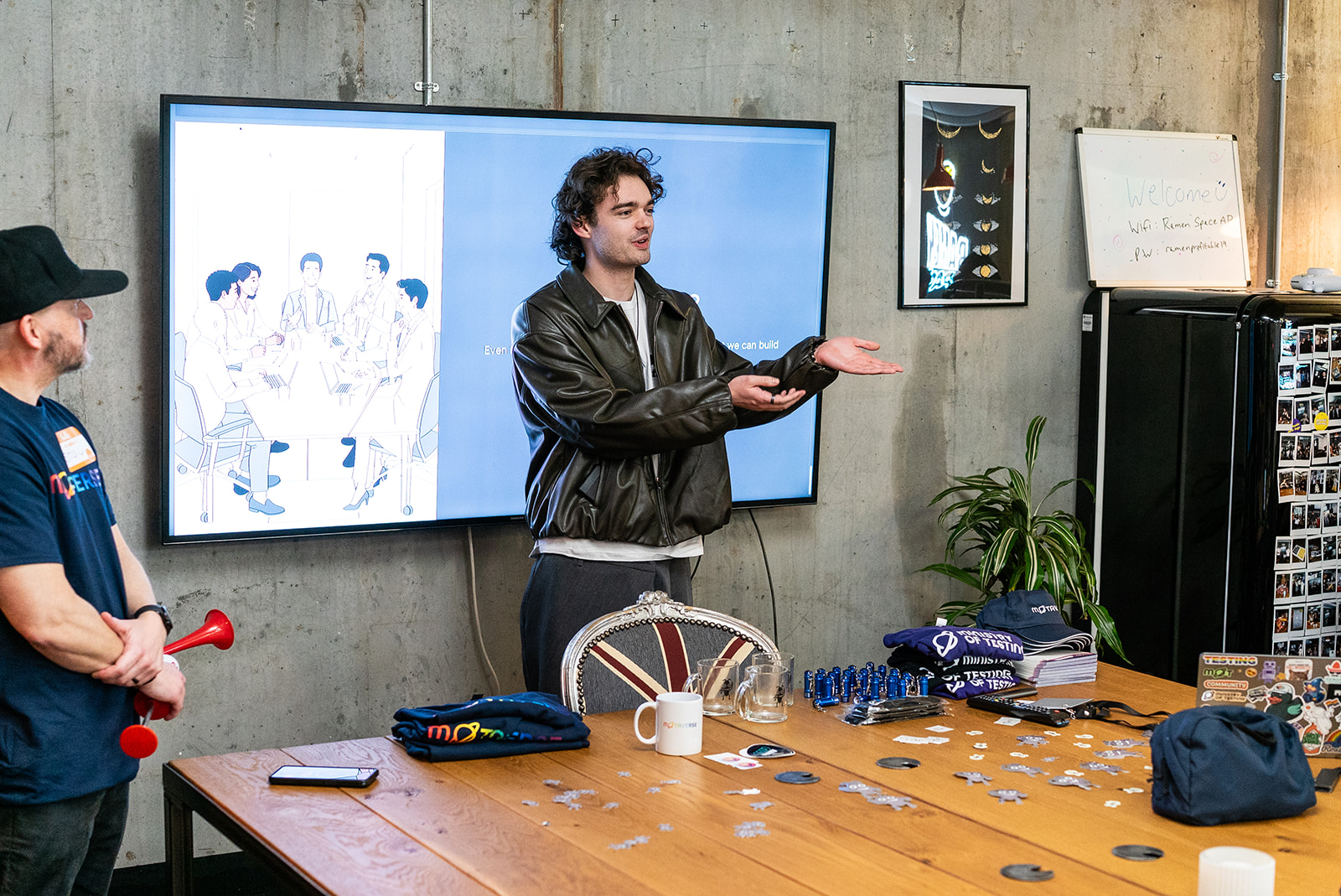 A photo of Ben Gaunt delivering a great 99 second talk at MoT London