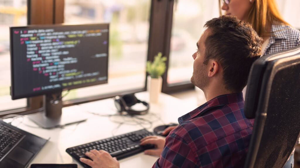 Quality Assurance vs Quality Control: Key Differences for Enterprises image image