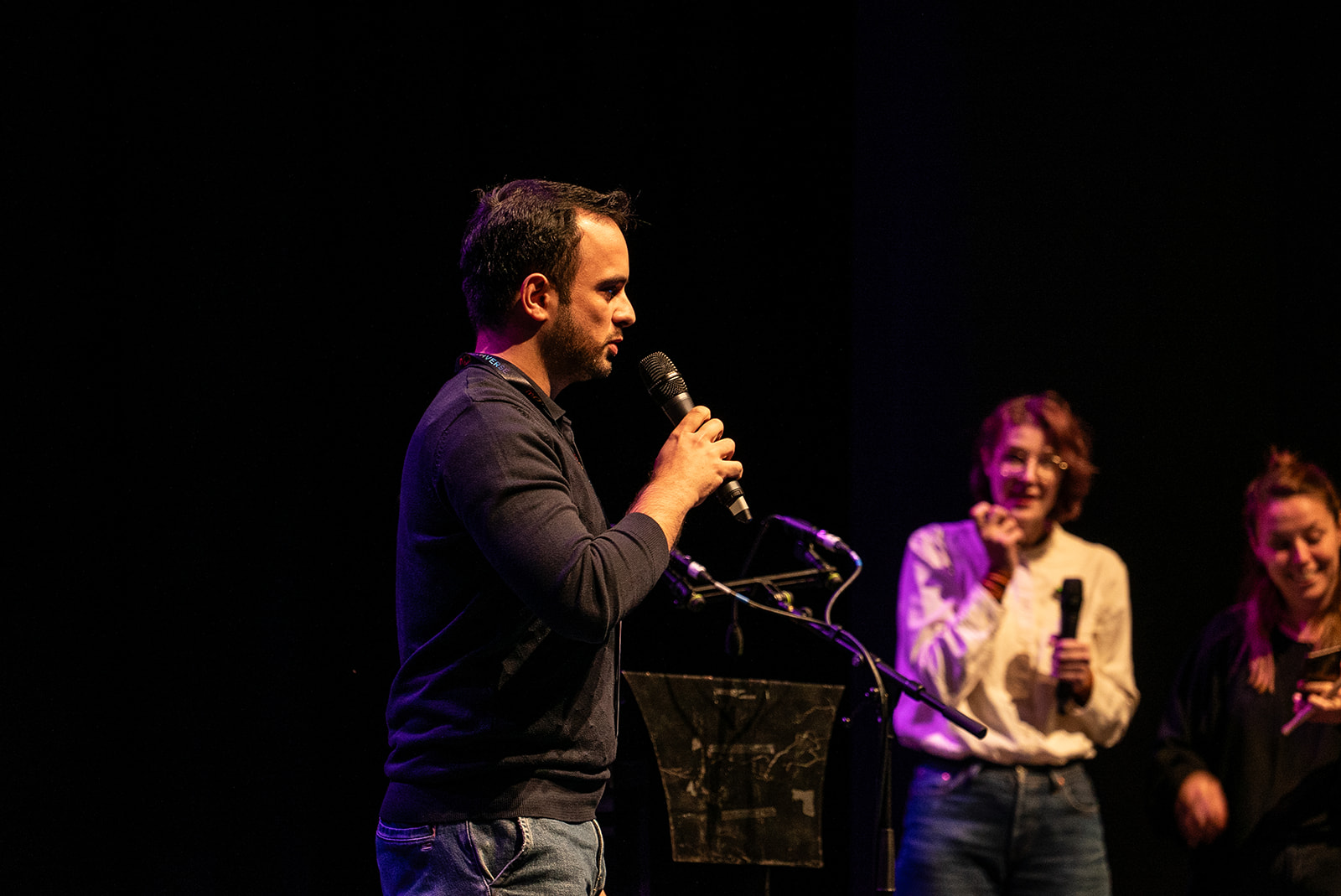 Help bug's brain and name this quality person.