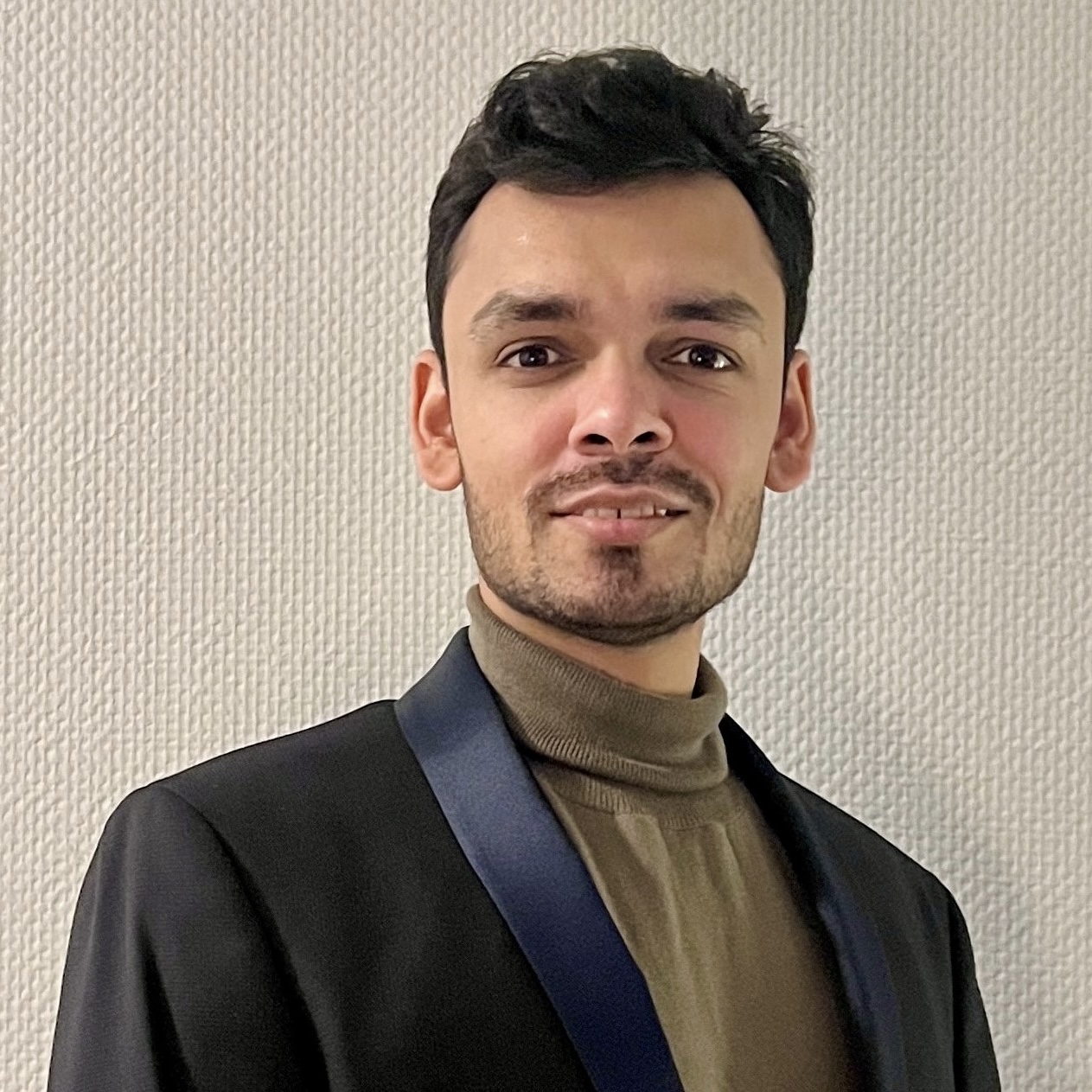 Ashutosh Mishra's profile